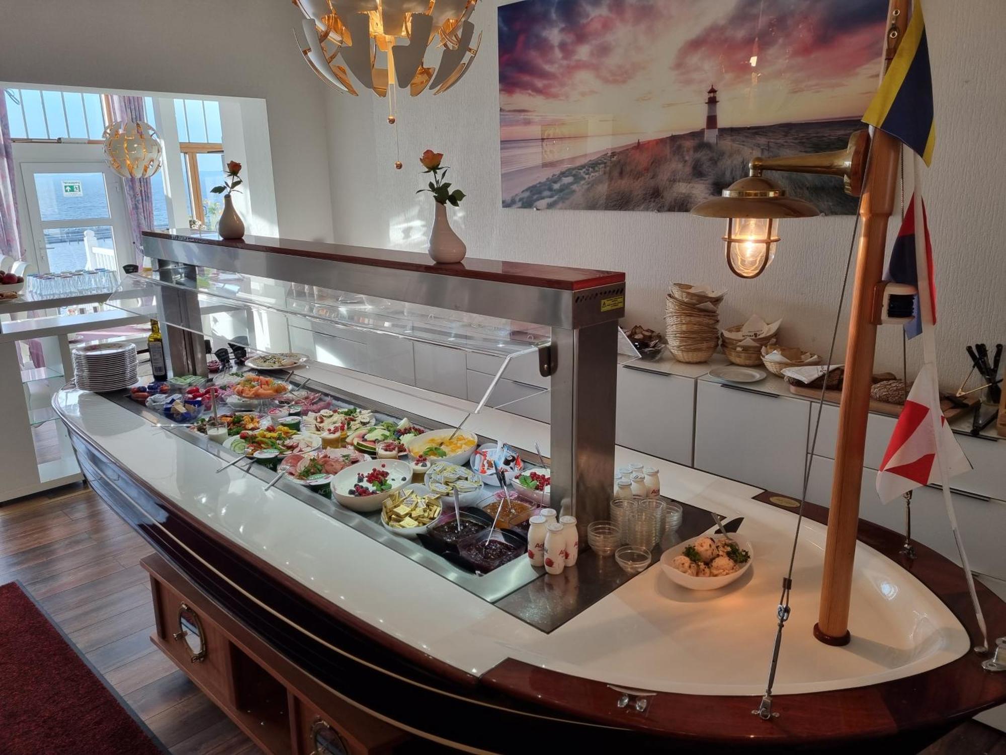 Hotel Waterkant Sassnitz Zewnętrze zdjęcie